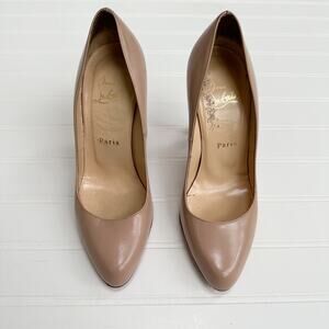 Christian Louboutin Decollete 868 Leather Pumps	Nude Beige Round Toe Red 37.5